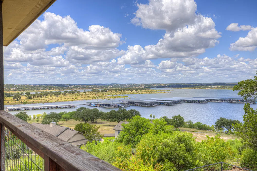 1525 Lakeside Drive W Canyon Lake, TX 78133