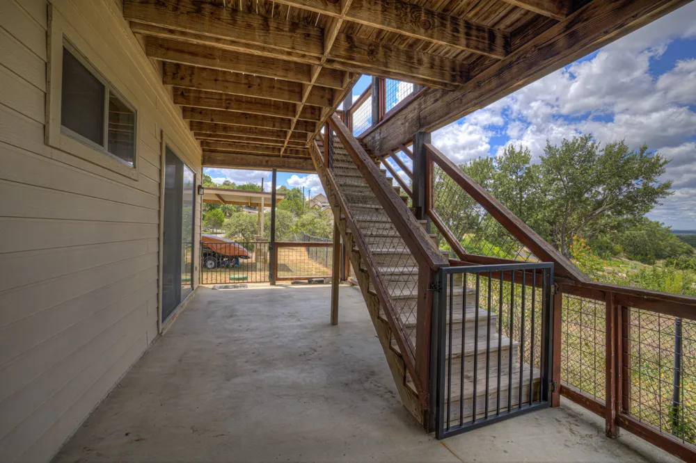 1525 Lakeside Drive W Canyon Lake, TX 78133