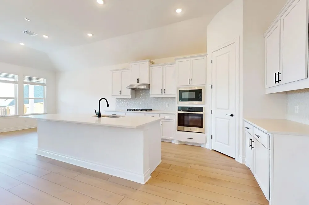 1208 White Daisy Lane Georgetown, TX 78628