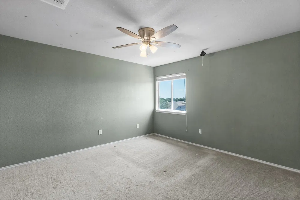 206 Killian Loop Hutto, TX 78634