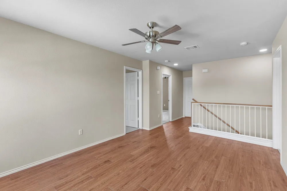 206 Killian Loop Hutto, TX 78634
