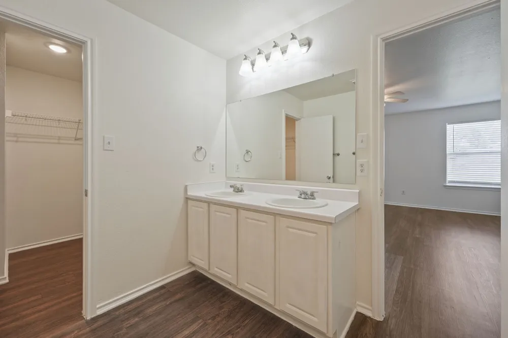 211 Remington Run Bastrop, TX 78602