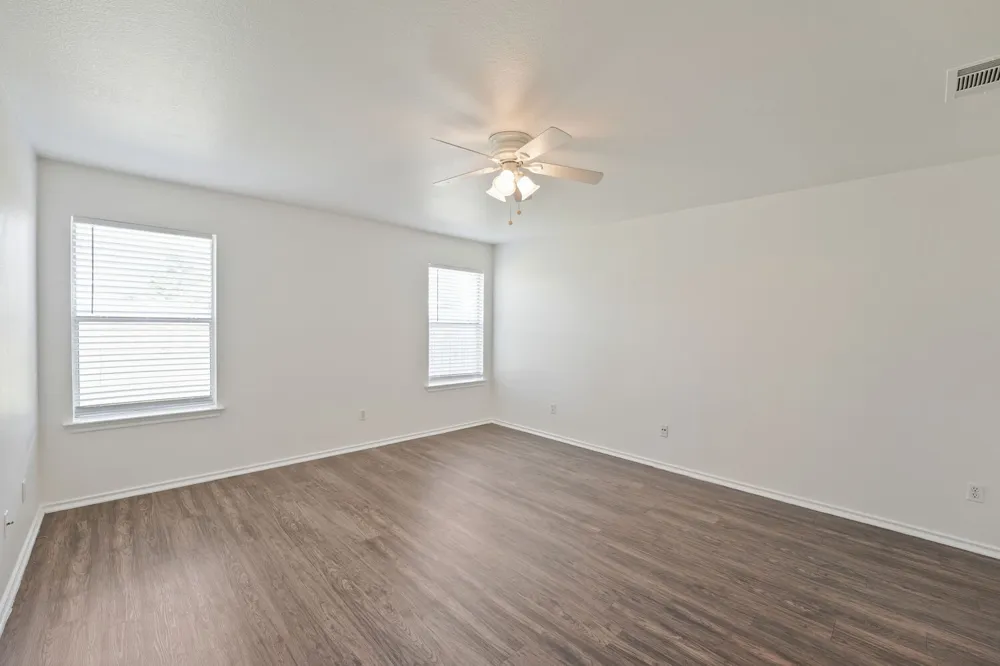 211 Remington Run Bastrop, TX 78602