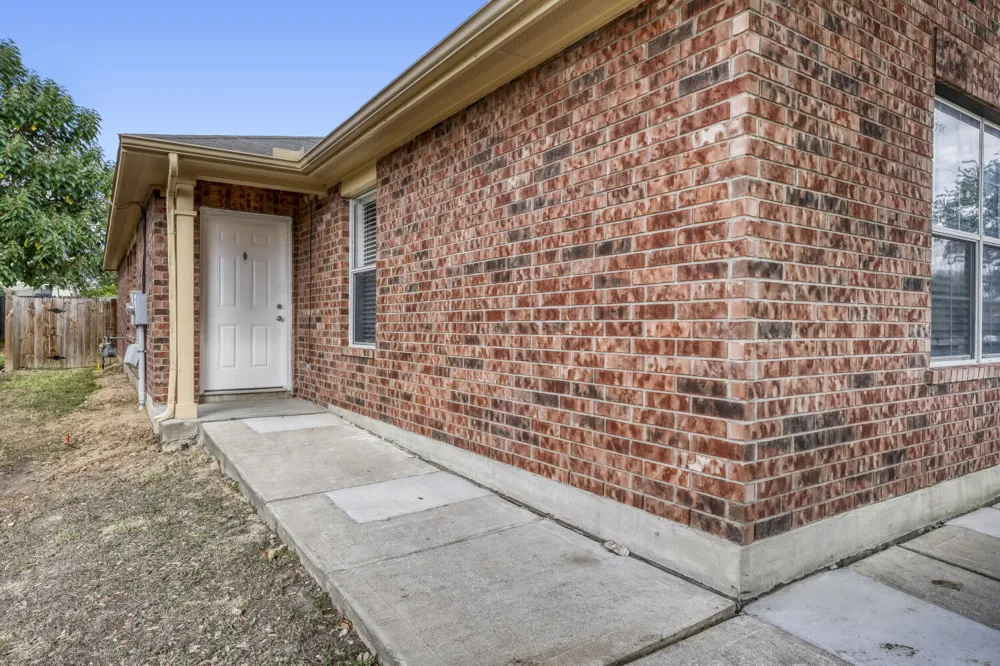 211 Remington Run Bastrop, TX 78602