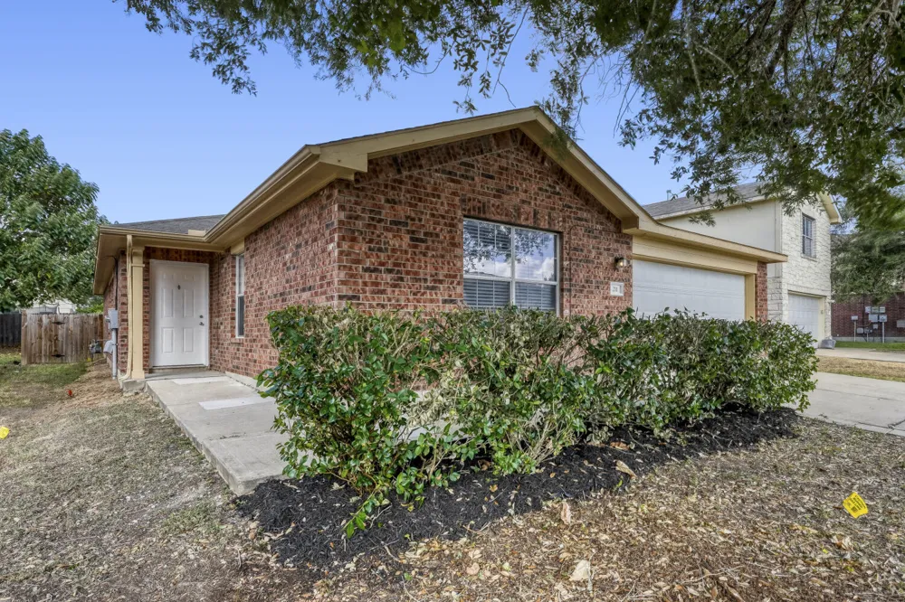 211 Remington Run Bastrop, TX 78602
