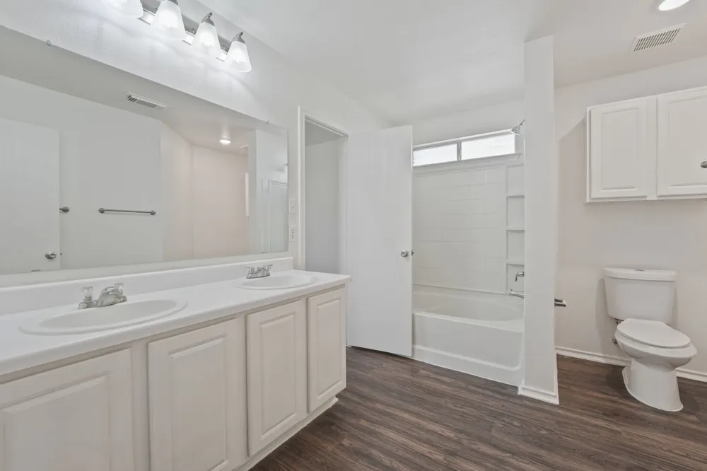 211 Remington Run Bastrop, TX 78602