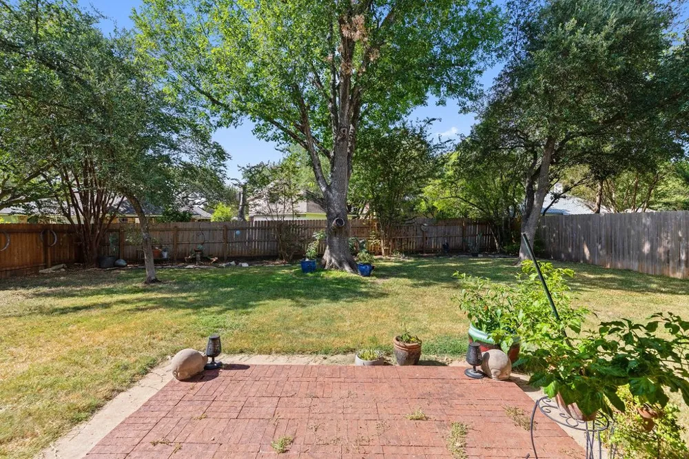 6215 John Chisum Lane Austin, TX 78749