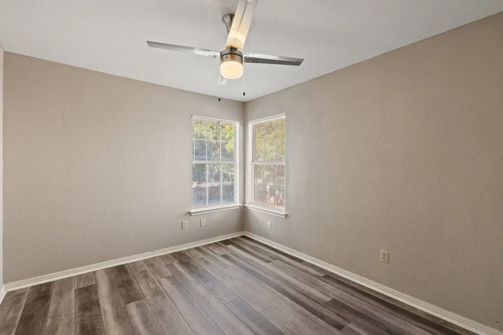 6215 John Chisum Lane Austin, TX 78749