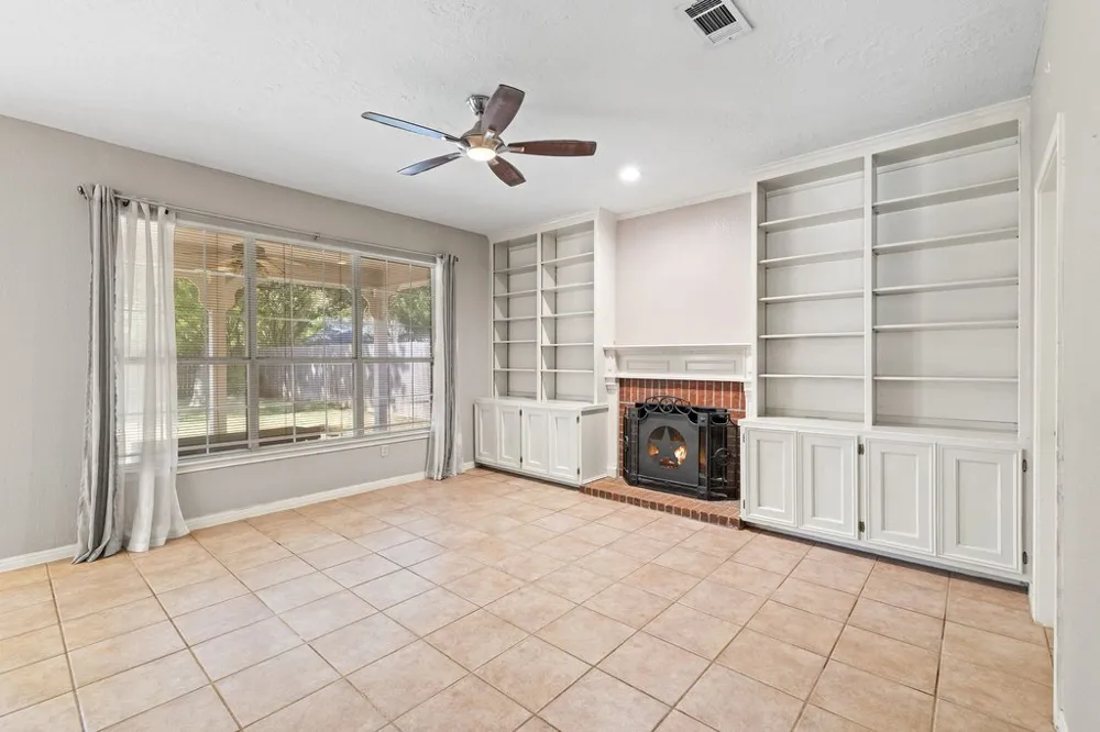 6215 John Chisum Lane Austin, TX 78749