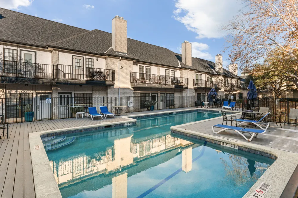 1307 Kinney Avenue #124 Austin, TX 78704
