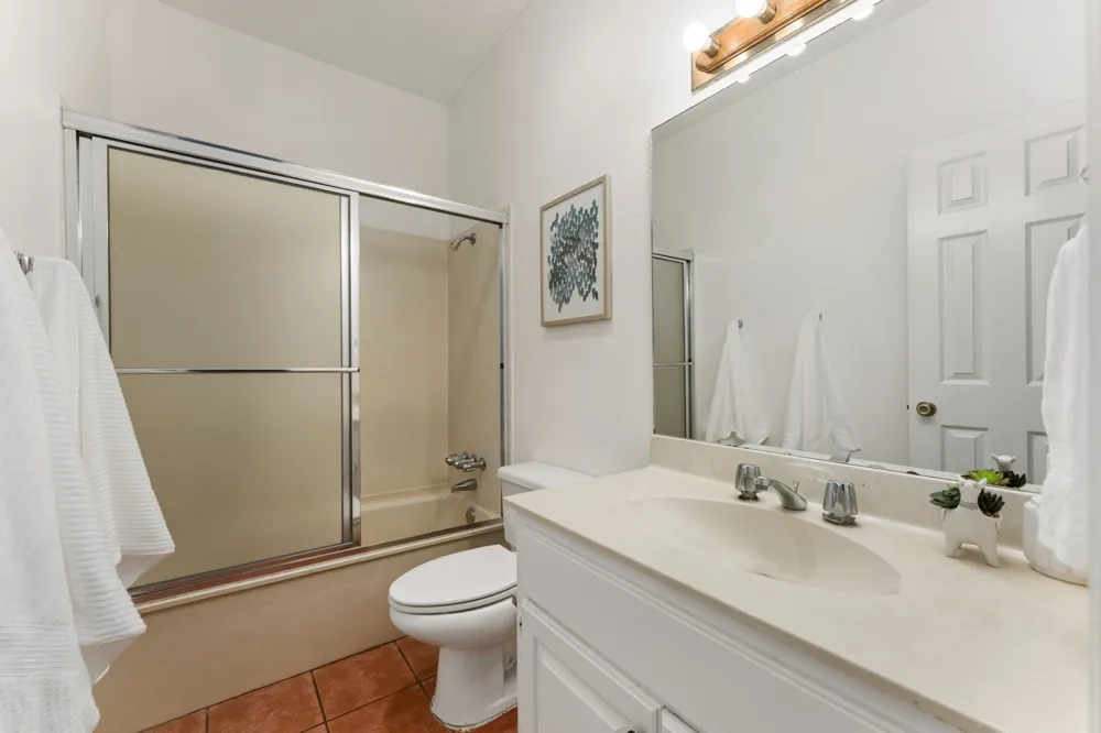 1307 Kinney Avenue #124 Austin, TX 78704