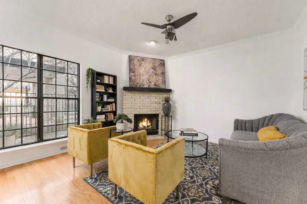 1307 Kinney Avenue #124 Austin, TX 78704