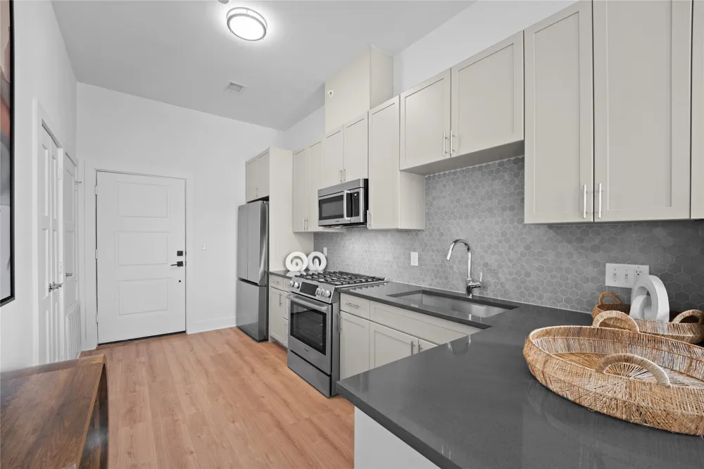 3900 Berkman Drive #203 Austin, TX 78723