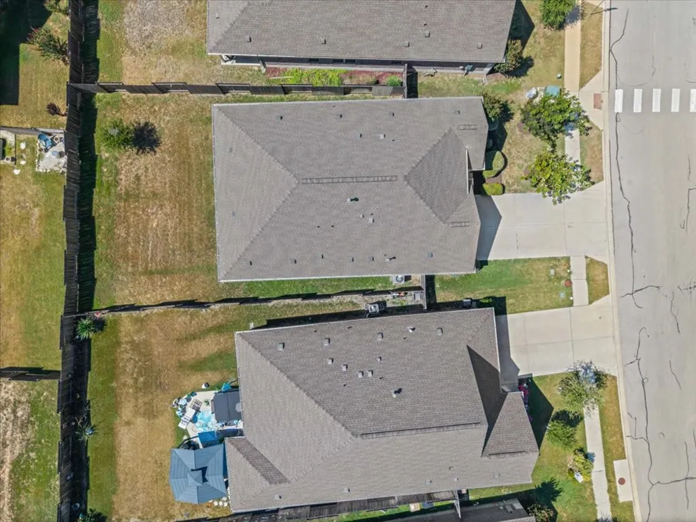 277 Spinnaker Loop Kyle, TX 78640
