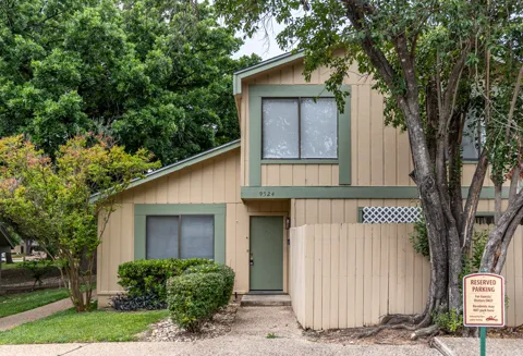 9524 Quail Village Lane