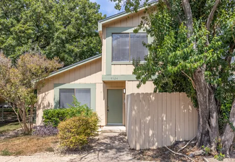 9524 Quail Village Lane