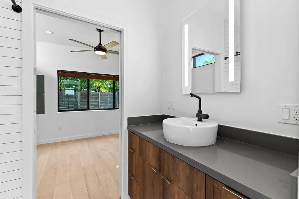 1908 Richcreek Road Austin, TX 78757