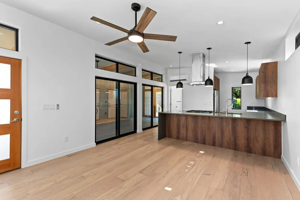 1908 Richcreek Road Austin, TX 78757