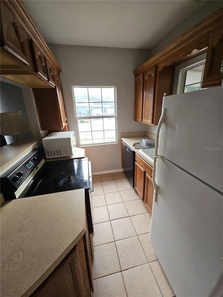 220 DIXIE HIGHWAY Auburndale, FL 33823