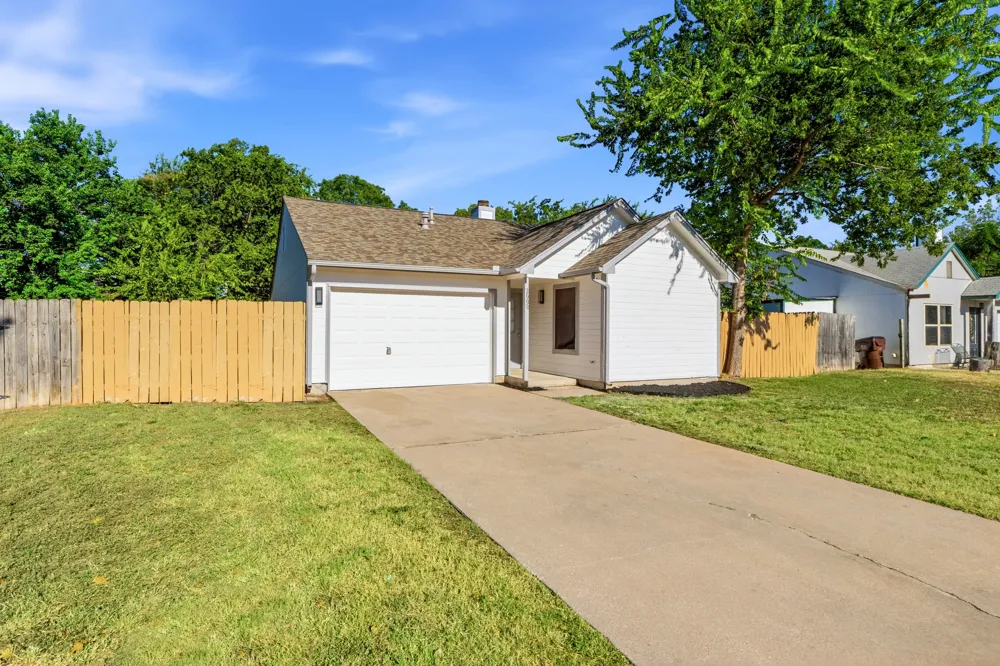 2000 Andover Drive Round Rock, TX 78664
