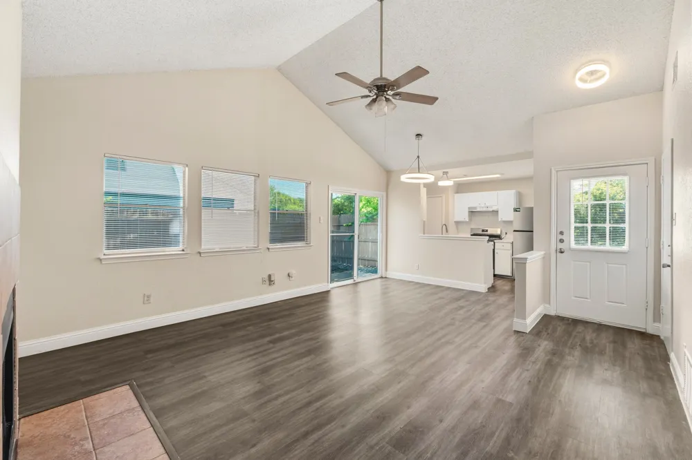 2000 Andover Drive Round Rock, TX 78664