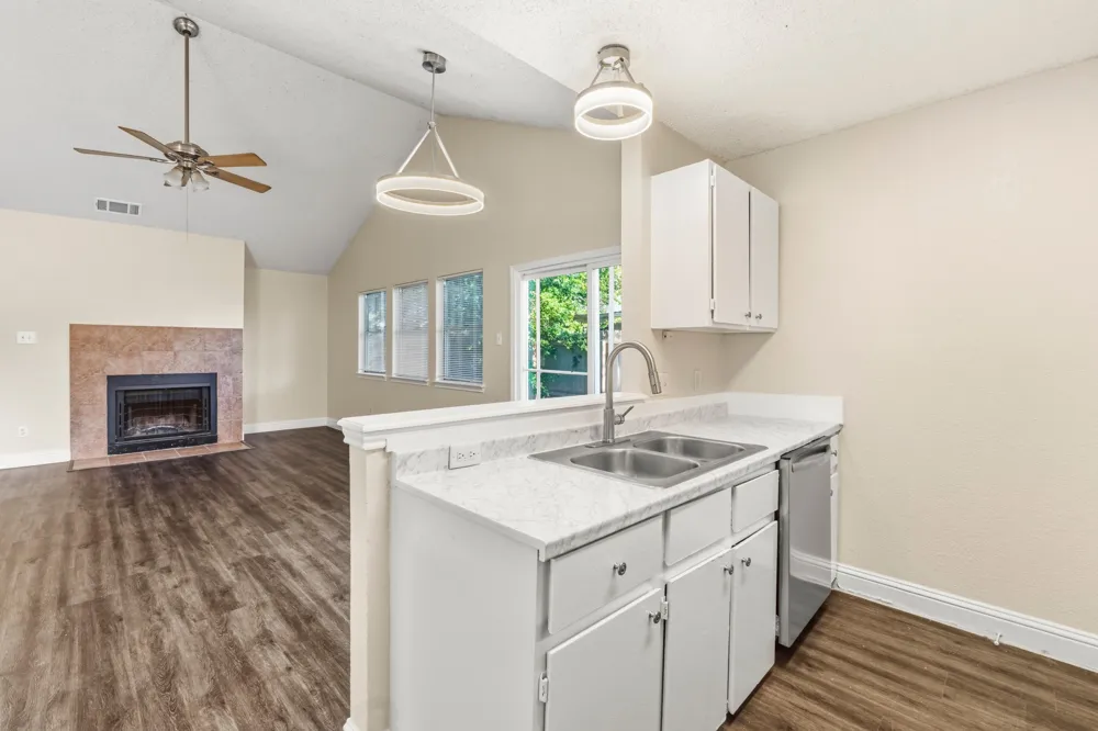 2000 Andover Drive Round Rock, TX 78664