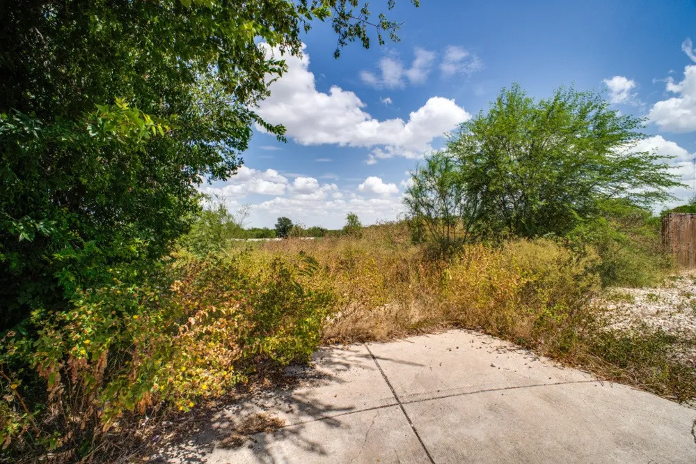 226 Beethoven Street San Antonio, TX 78210