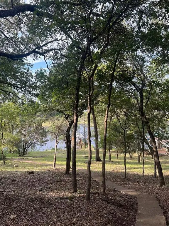 25404 Cove Drive Spicewood, TX 78669