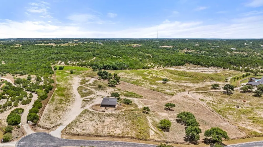 15801 Palomino Ranch Drive Leander, TX 78641