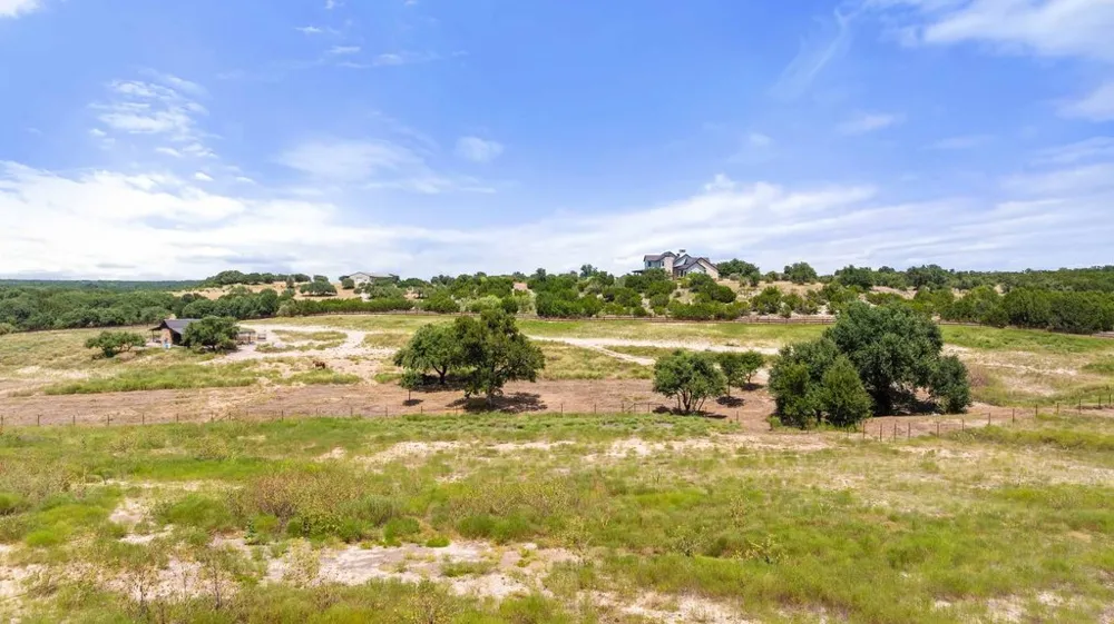 15801 Palomino Ranch Drive Leander, TX 78641