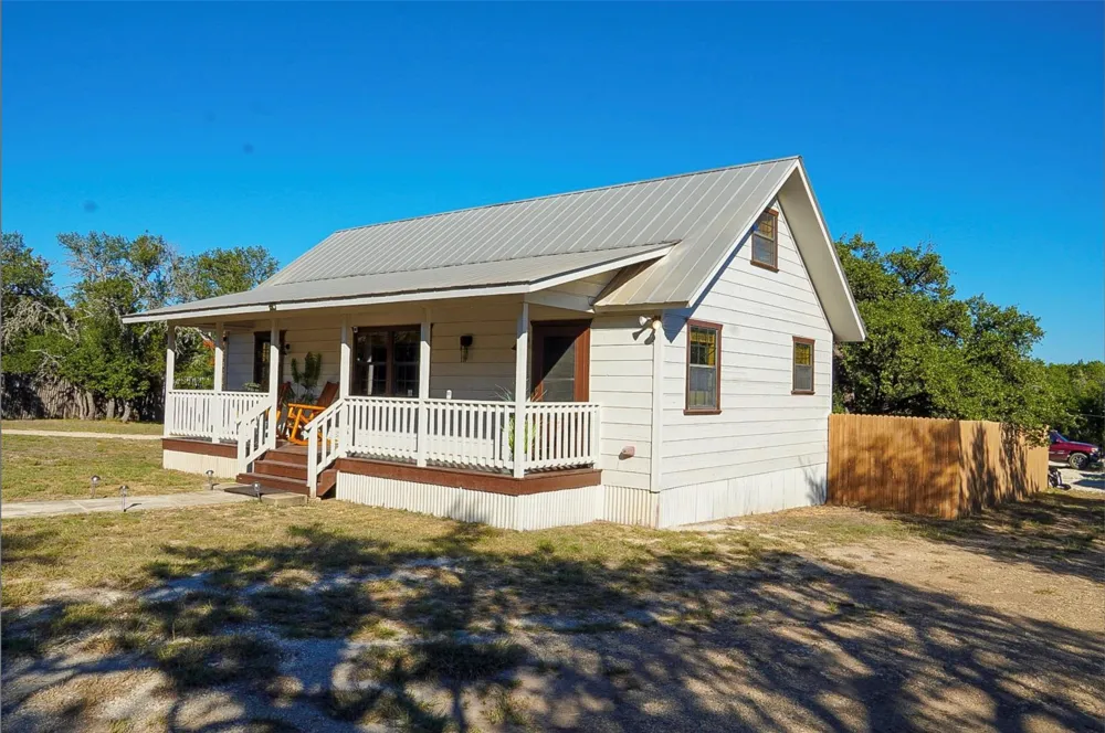 145 Lea Lane Wimberley, TX 78676
