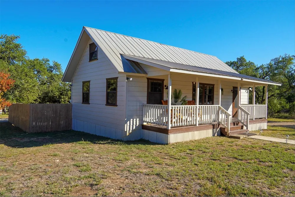 145 Lea Lane Wimberley, TX 78676