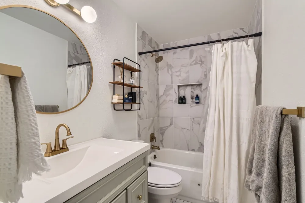 7905 Wycombe Drive Austin, TX 78749