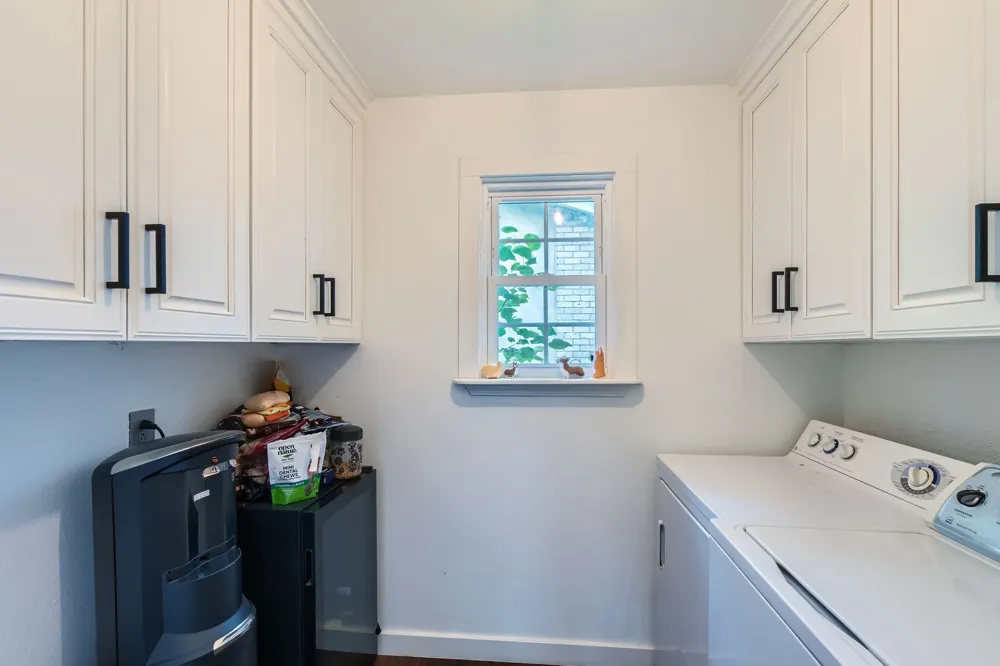 7905 Wycombe Drive Austin, TX 78749