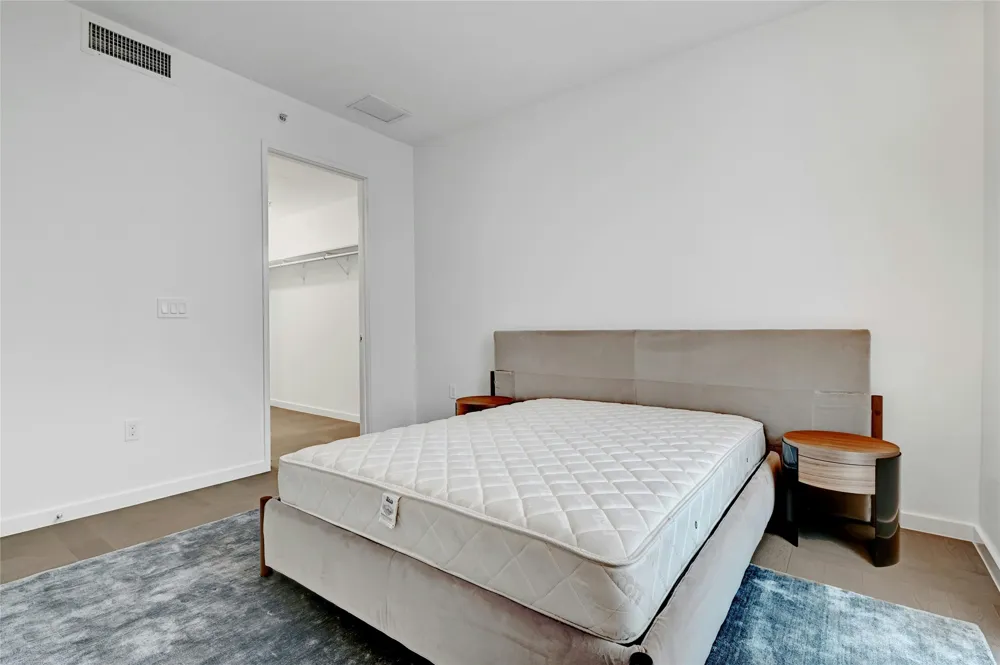 313 W 17th Street #1106 Austin, TX 78701