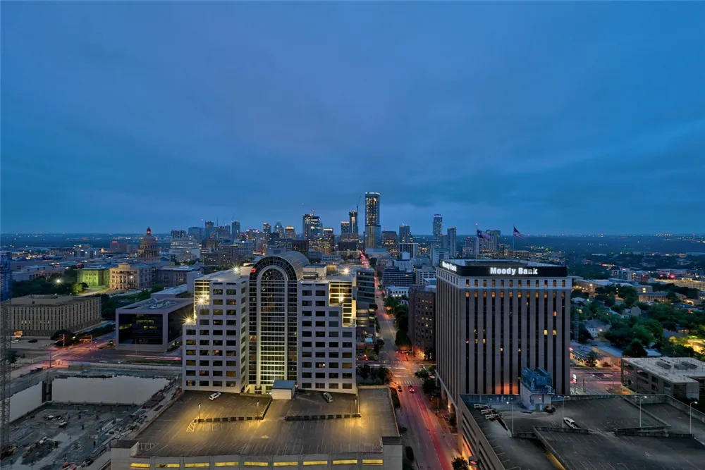 313 W 17th Street #1106 Austin, TX 78701