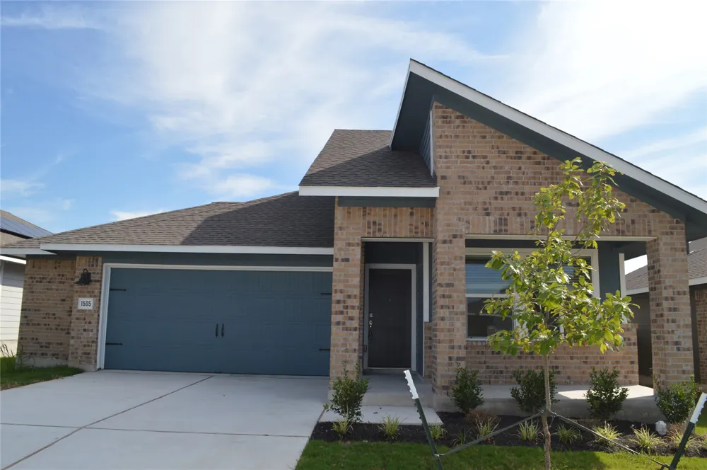 1505 Marley Kyle, TX 78640
