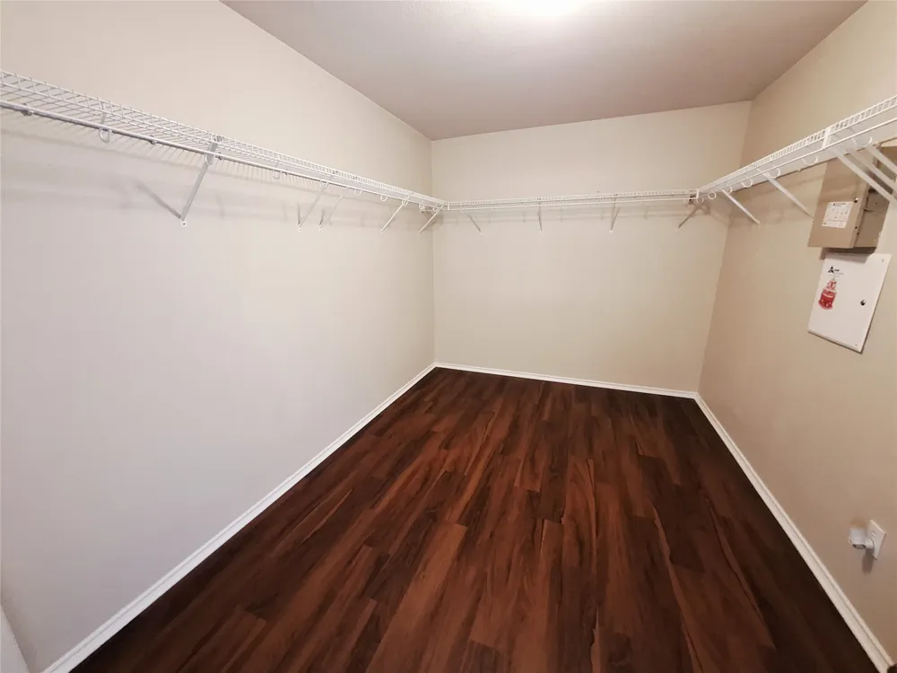 407 W South Street Leander, TX 78641
