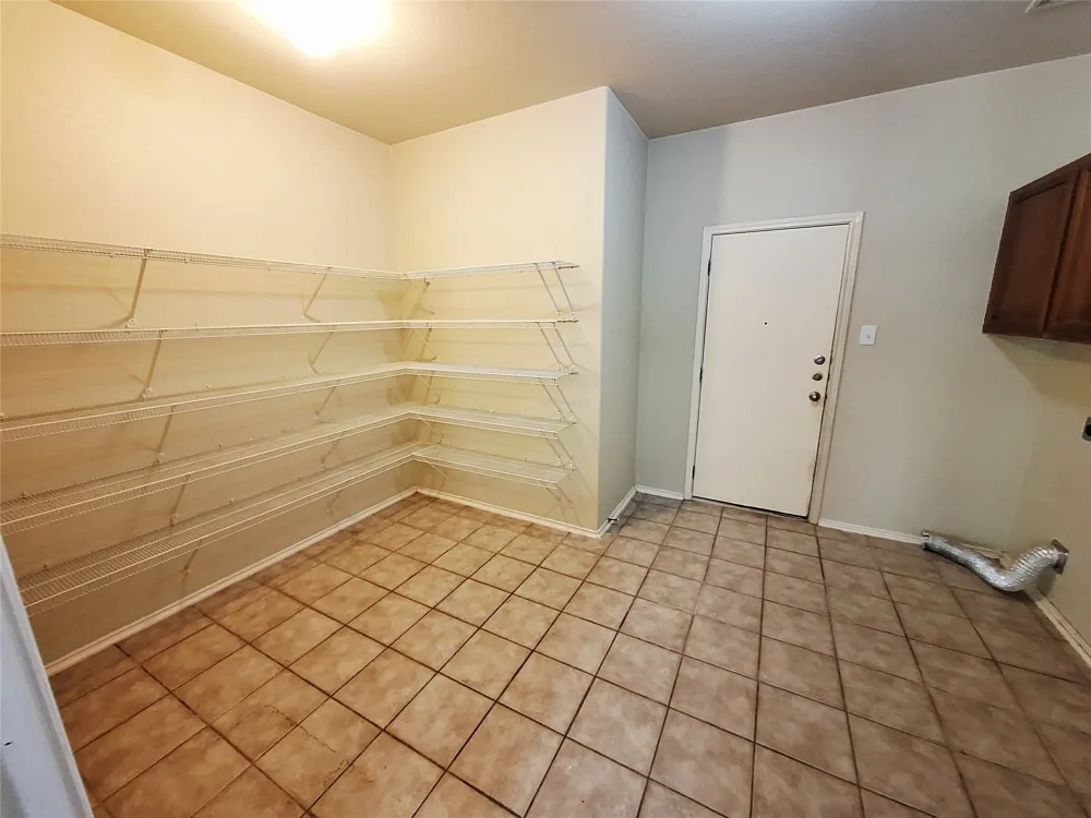 407 W South Street Leander, TX 78641