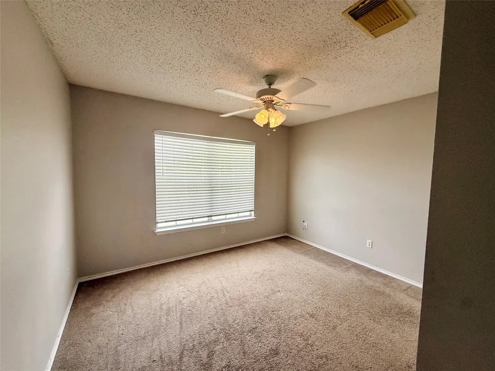 3085 Crestmont Lane Kyle, TX 78640