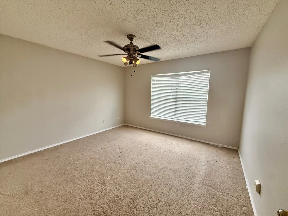 3085 Crestmont Lane Kyle, TX 78640