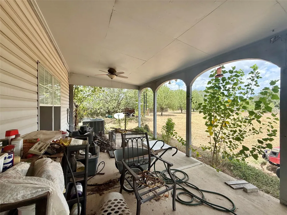 3085 Crestmont Lane Kyle, TX 78640