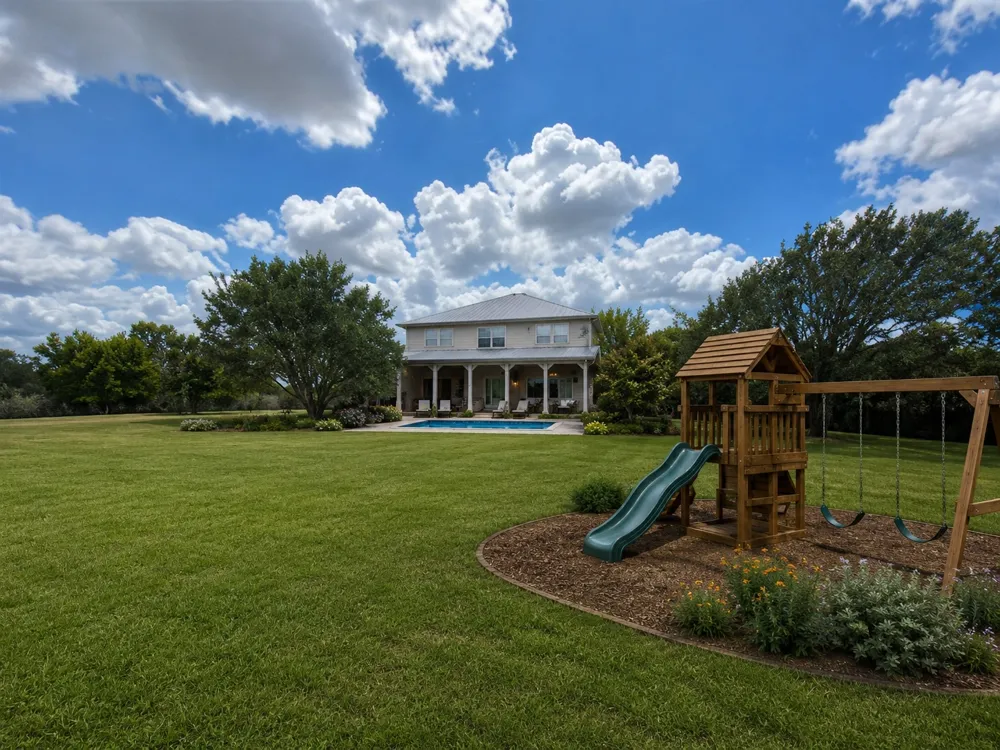 3085 Crestmont Lane Kyle, TX 78640