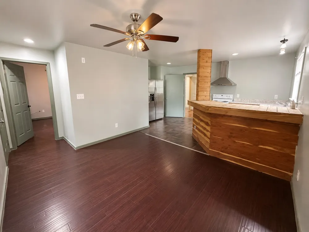 436 Spotted Horse Trail Dale, TX 78616