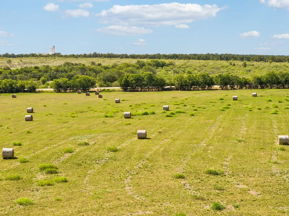 E SH 21 Highway Paige, TX 78659