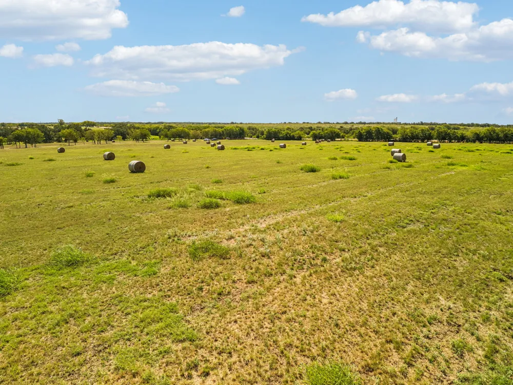 E SH 21 Highway Paige, TX 78659