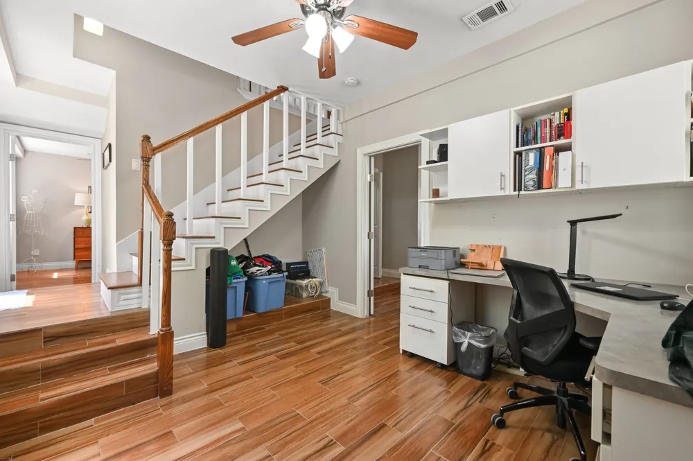 2111 W 12TH STREET Austin, TX 78703