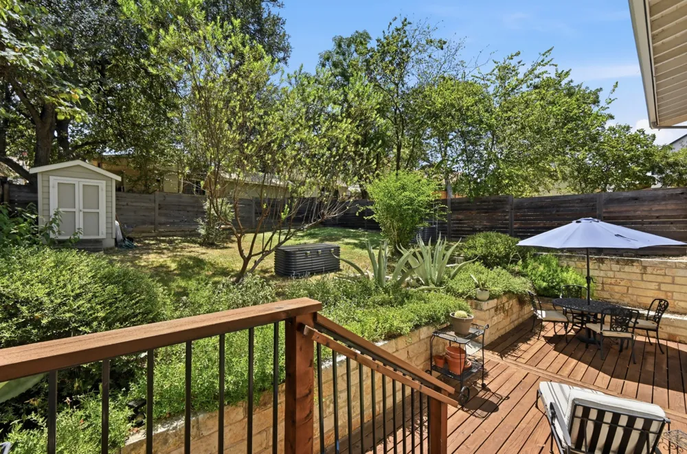 2111 W 12TH STREET Austin, TX 78703