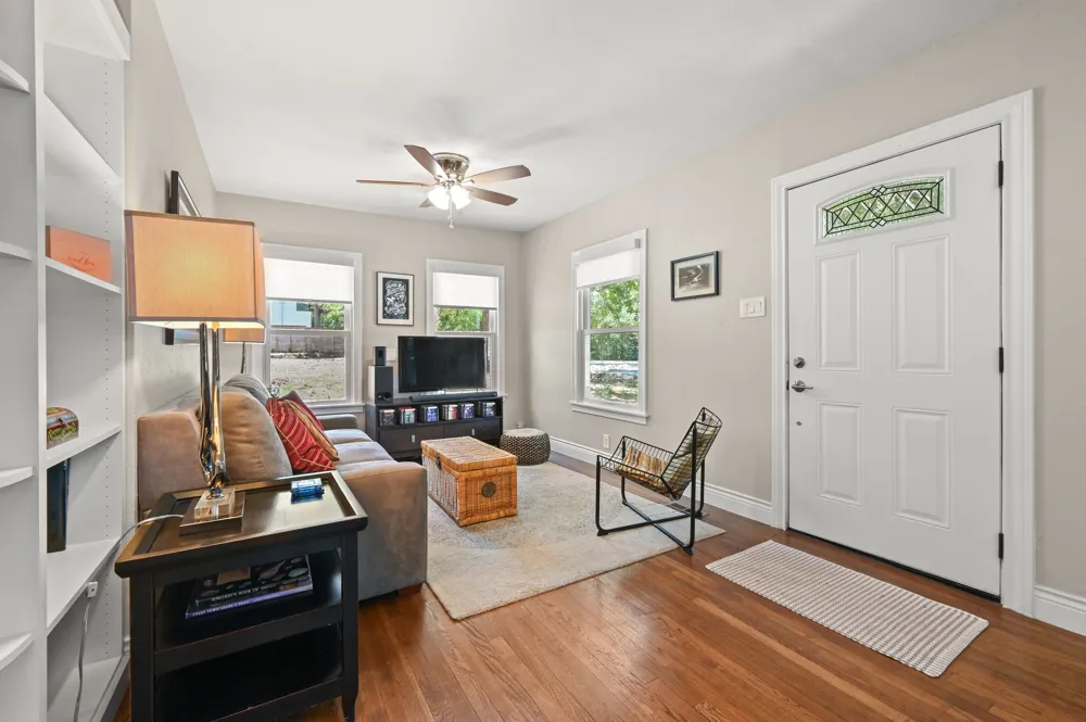 2111 W 12TH STREET Austin, TX 78703
