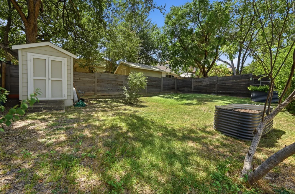 2111 W 12TH STREET Austin, TX 78703